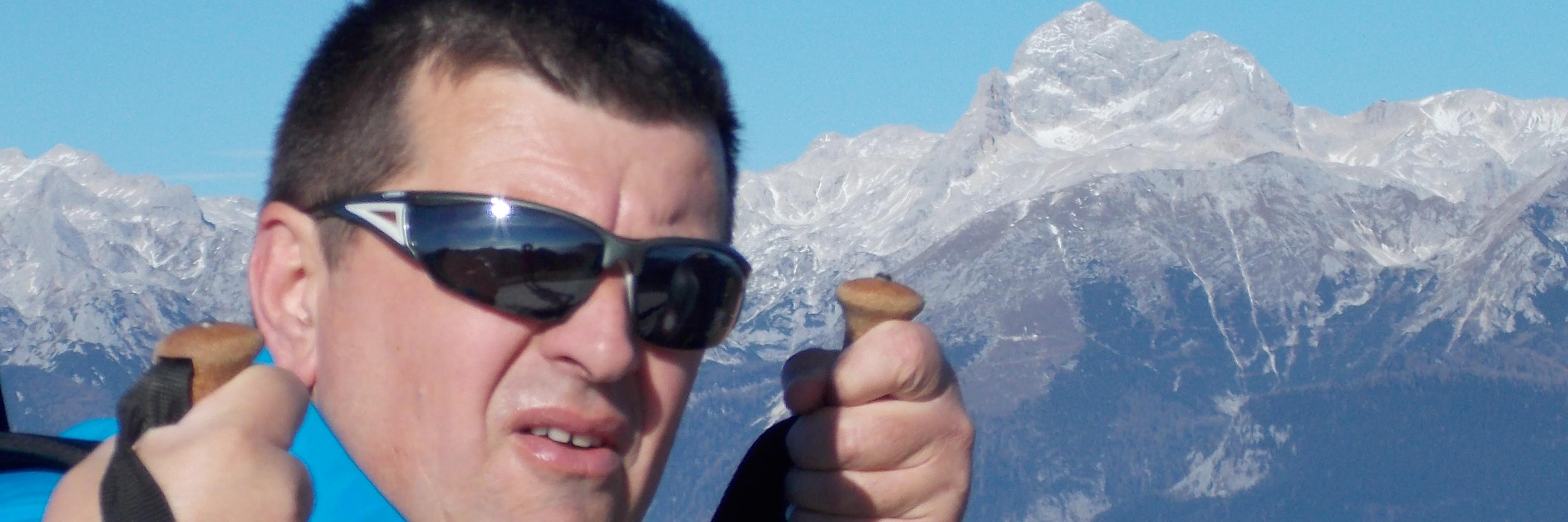 andrej1810's profile banner image