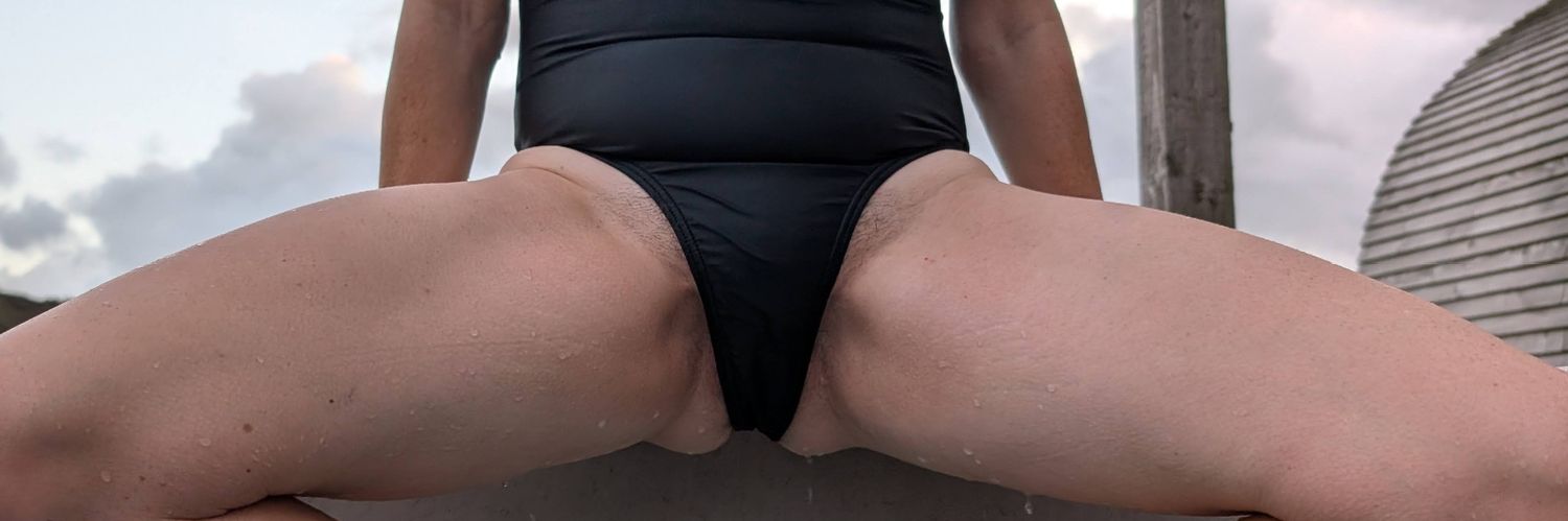 Riley_Baker's profile banner image