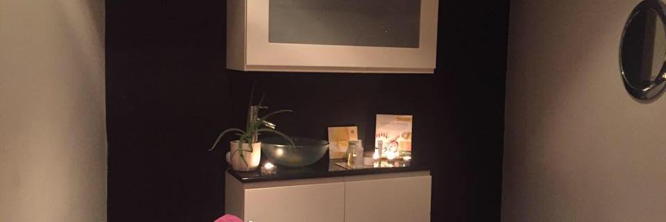 GoodLooksBeauty's profile banner image