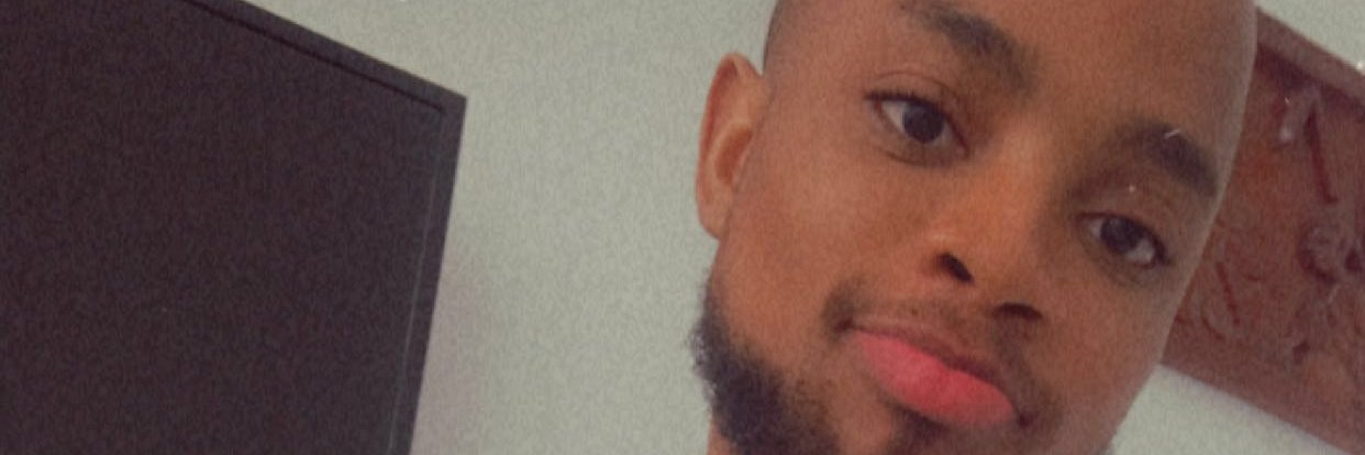 oluwoledot's profile banner image