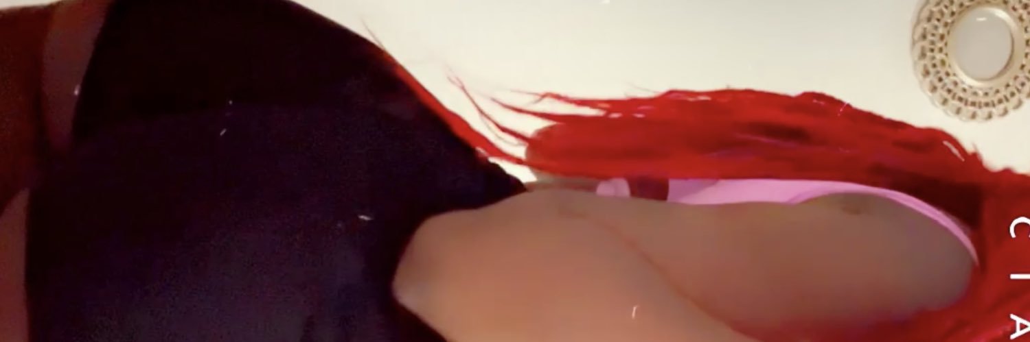 arilouvee's profile banner image