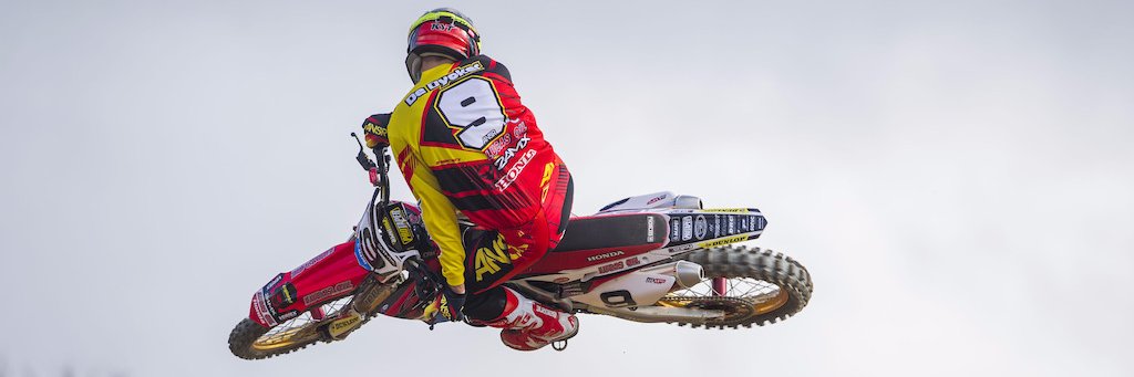 24mxuk's profile banner image