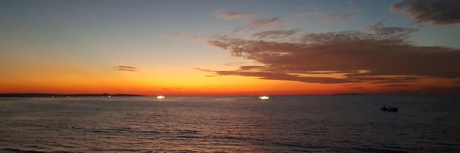 faizfm_'s profile banner image
