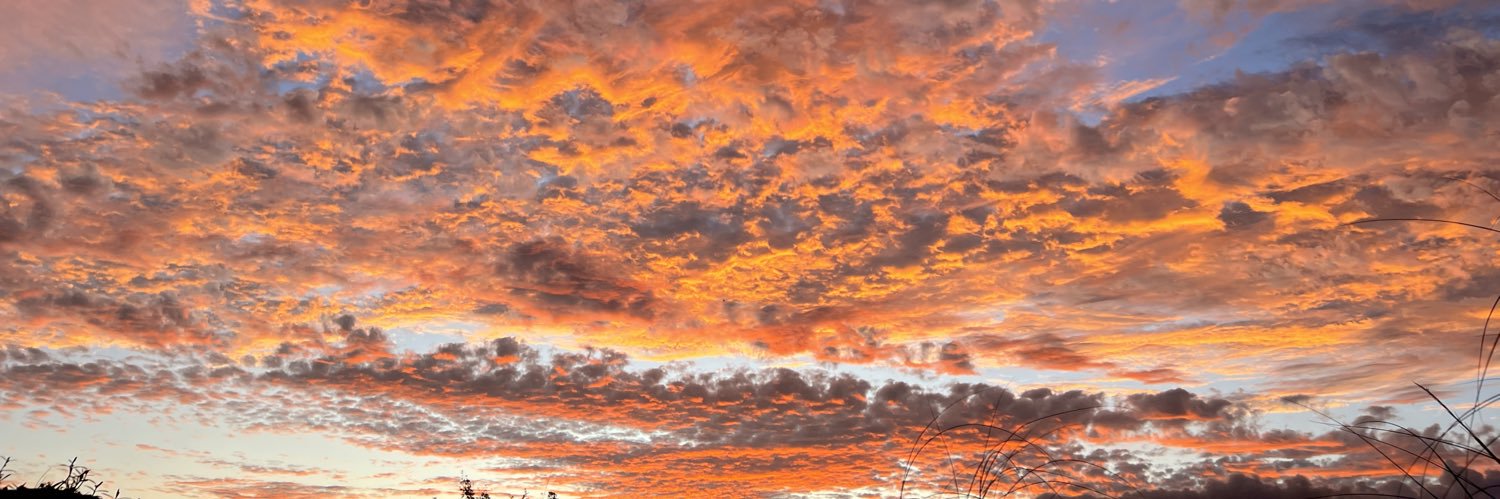 ValenSarmiento's profile banner image