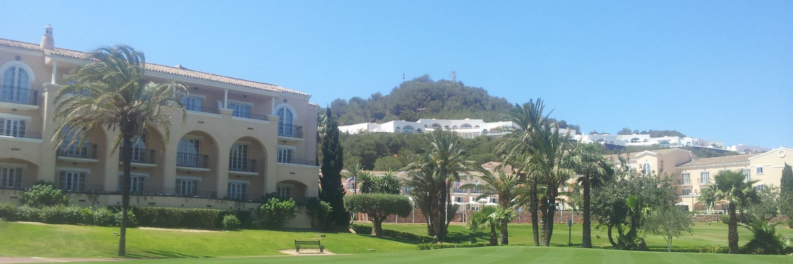 Andrew Paisley banner