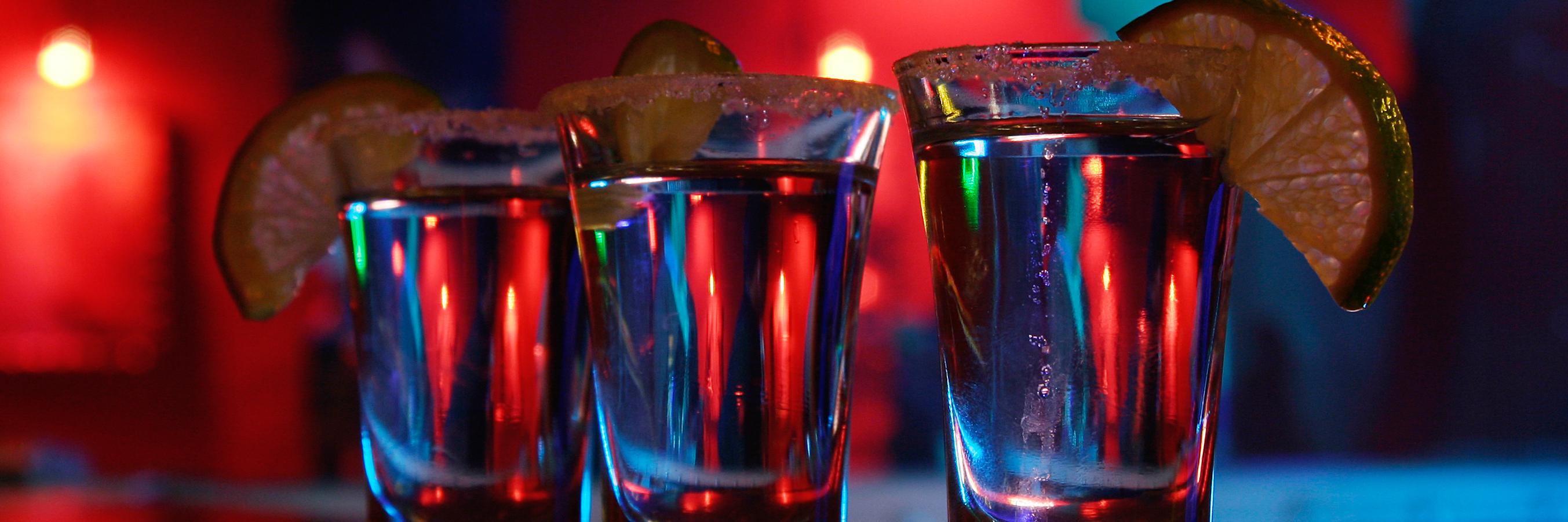 Q Bar and Grill banner