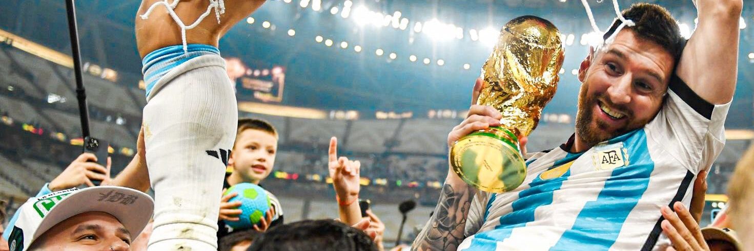 larisanchez01's profile banner image