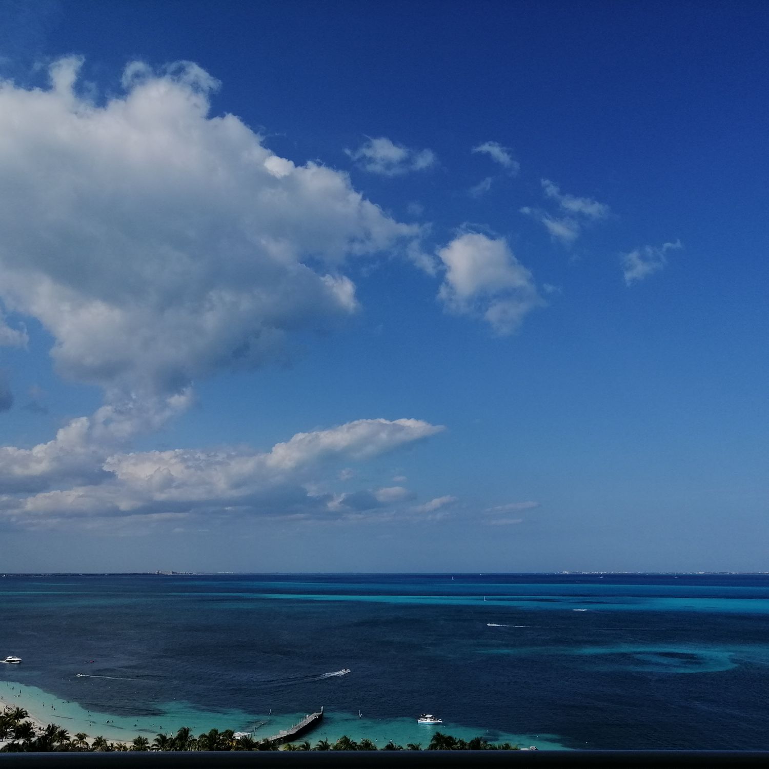 EllenMayorca's profile banner image