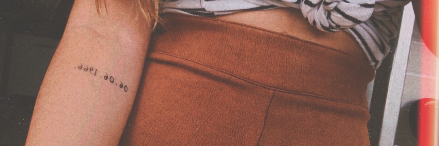 CarolMonteiroII's profile banner image