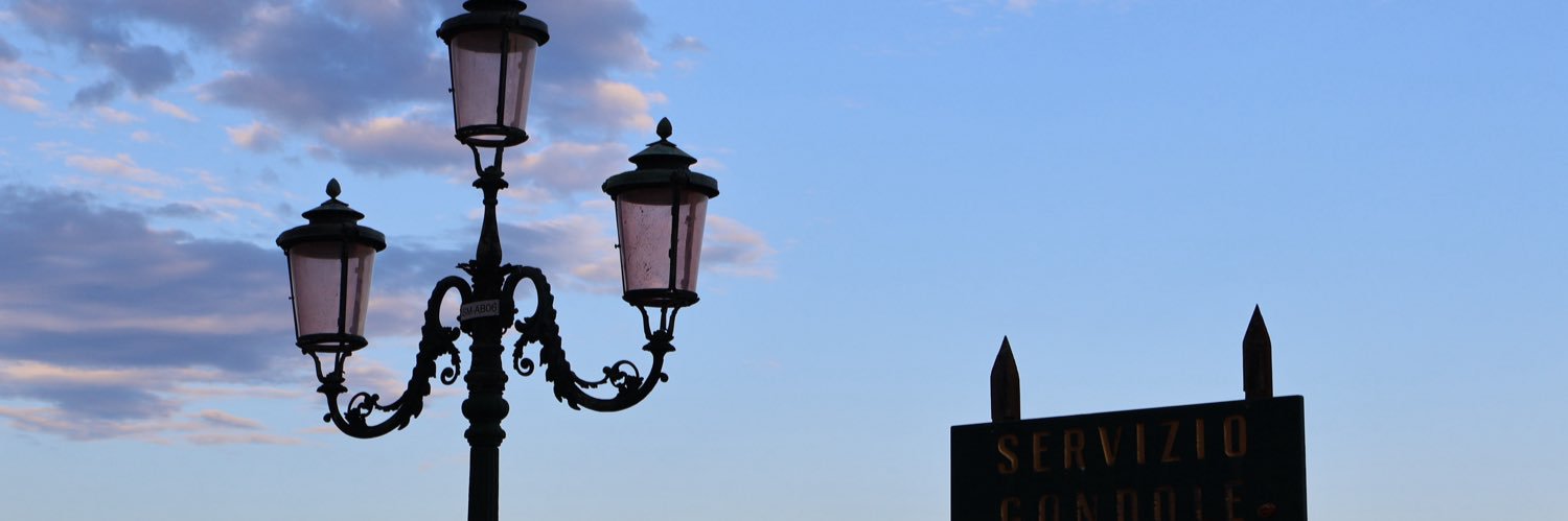 helenrizalez's profile banner image