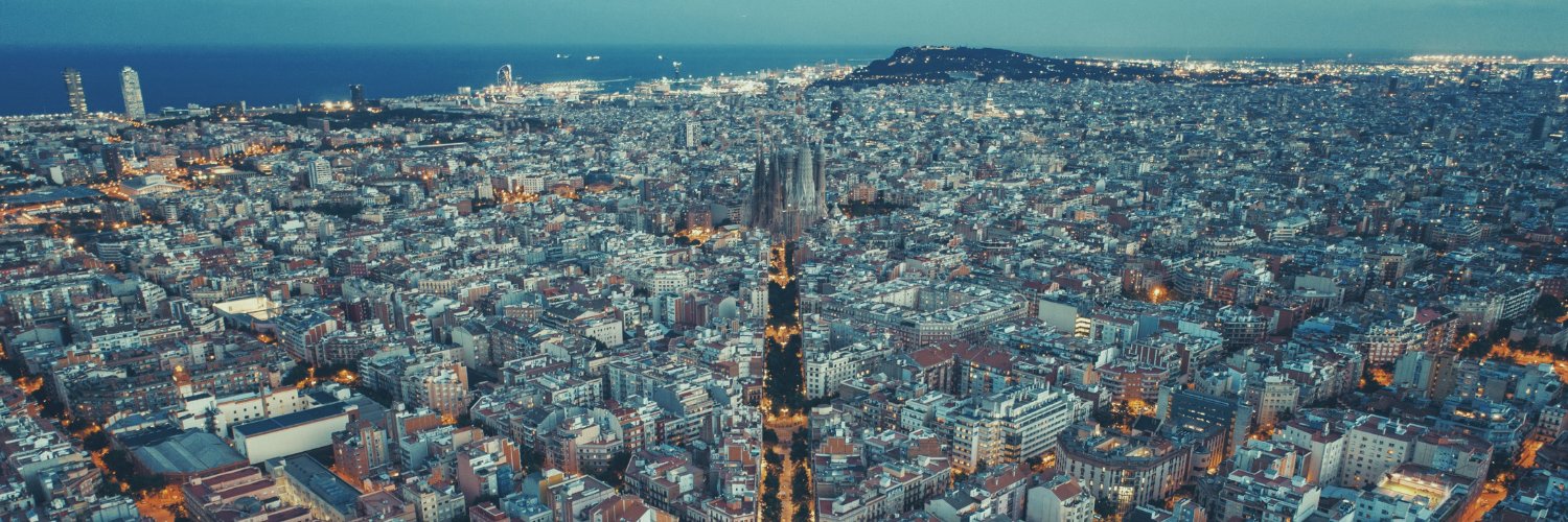 Metrópoli Barcelona's banner