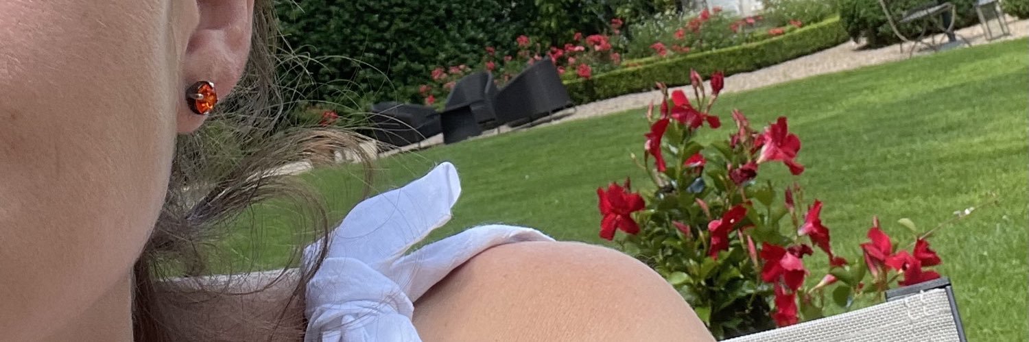 LisDarSy's profile banner image