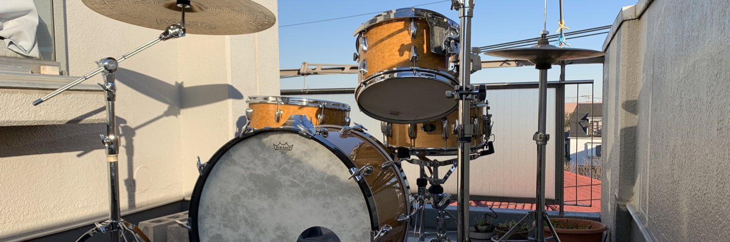 スズキトシオ banner