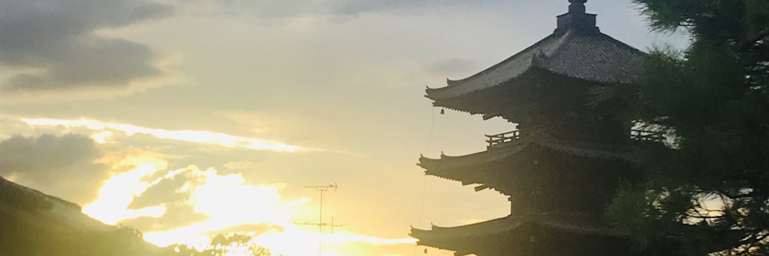 潤 banner