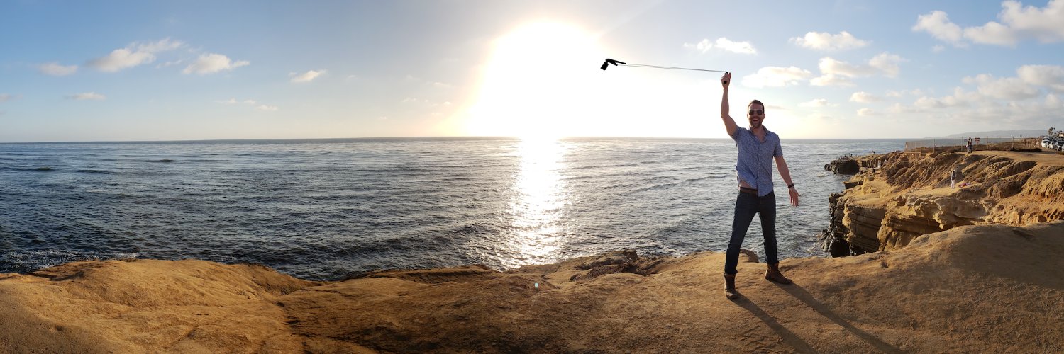 SelfieSpin360 banner