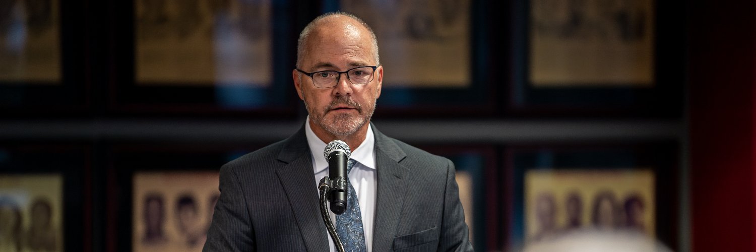 Ben Thomas banner