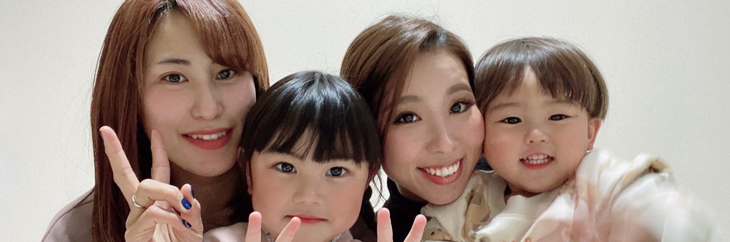 S2Rino's profile banner image