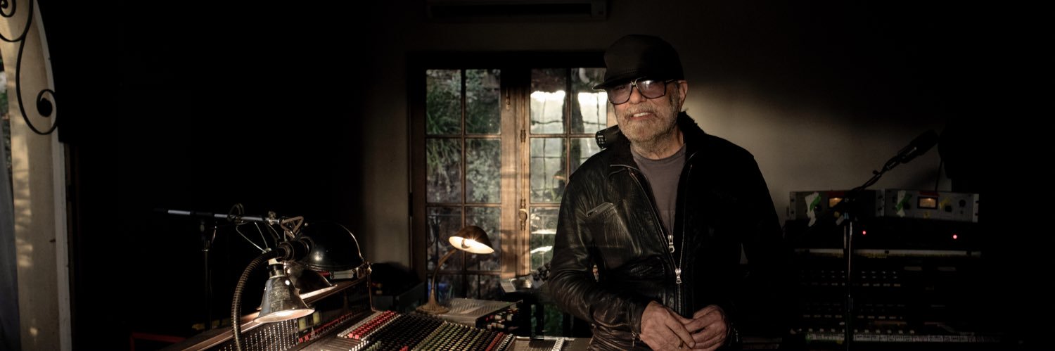 Daniel Lanois banner
