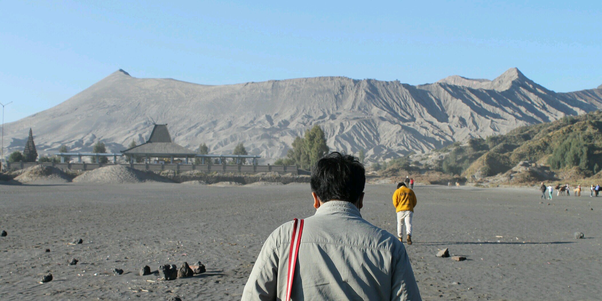 rezaraf's profile banner image