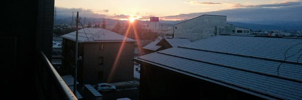 uu_strummer Profile Banner