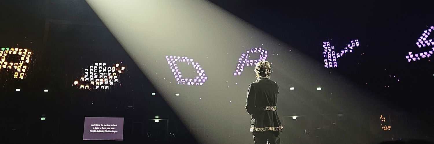 Pornphan_Sr's profile banner image