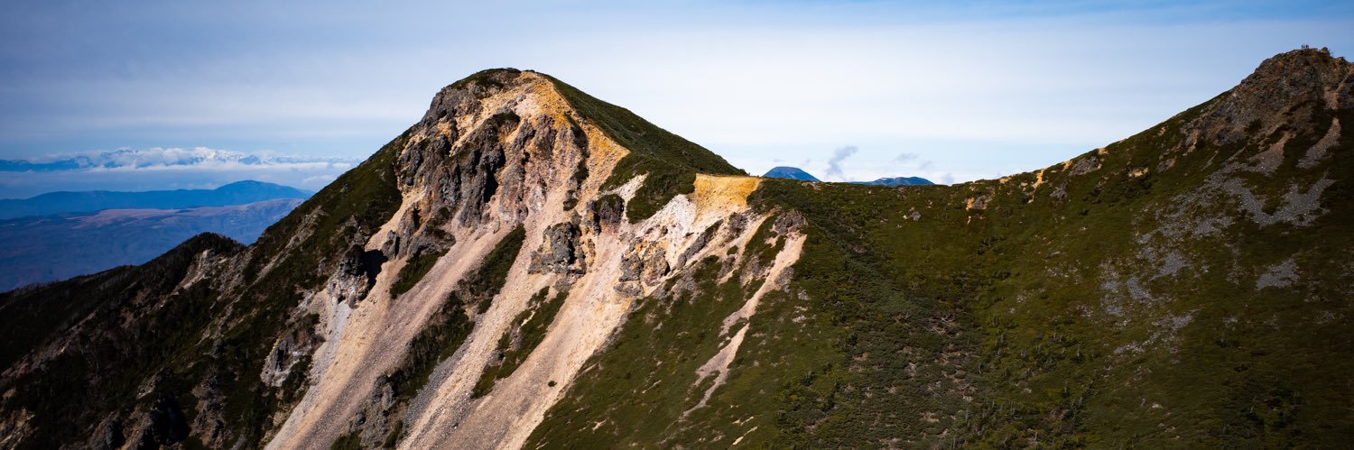 200v(にじぐも) banner