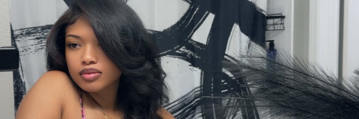 Be_mines_foreva's profile banner image