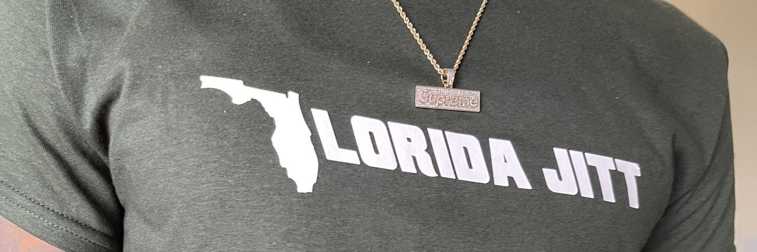 1SnkrBoxx's profile banner image