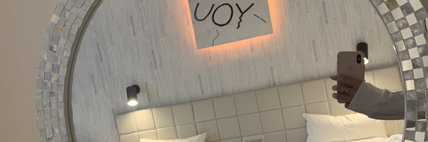 akari. banner