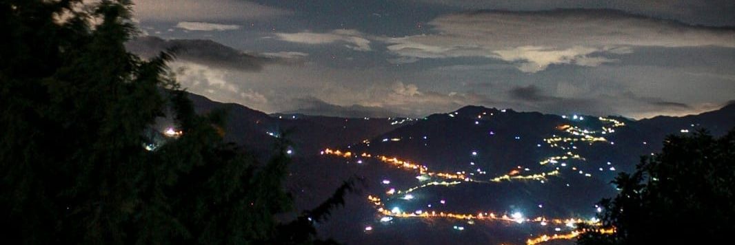 Laura López ✨️ banner