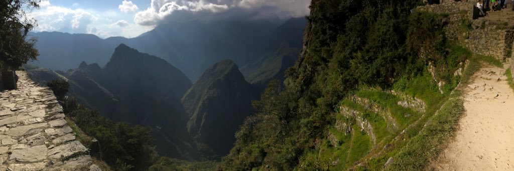 GiantRiley's profile banner image