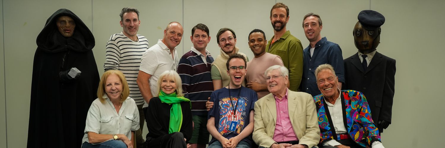 The Tweeting Cosplayer banner