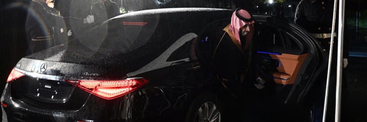 liii8a's profile banner image