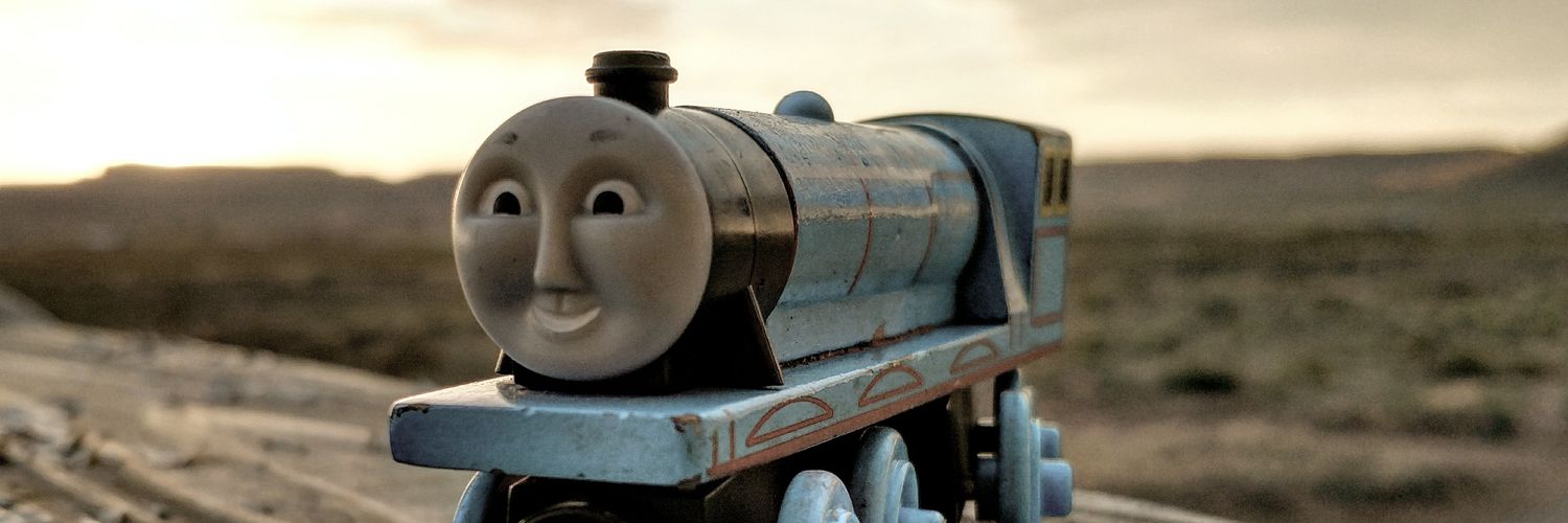 Strongpops's profile banner image