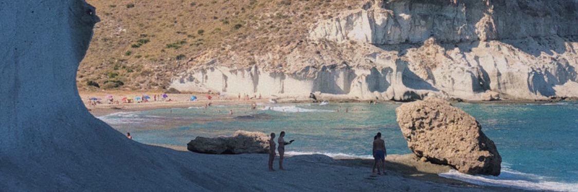 AlbaLopezMa's profile banner image
