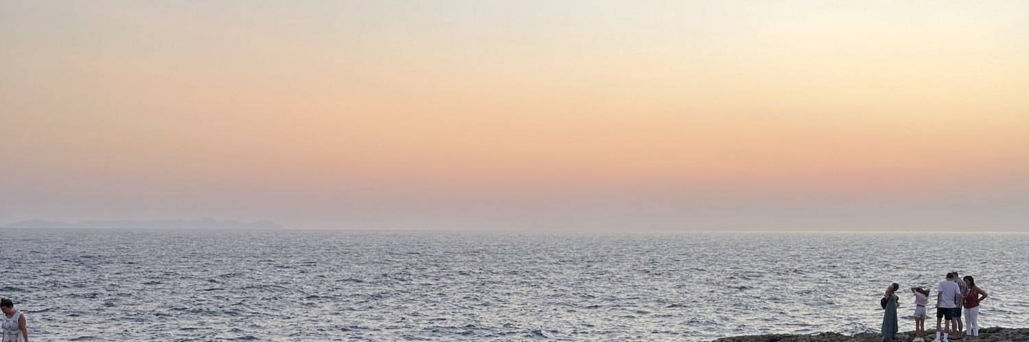 paularial99's profile banner image