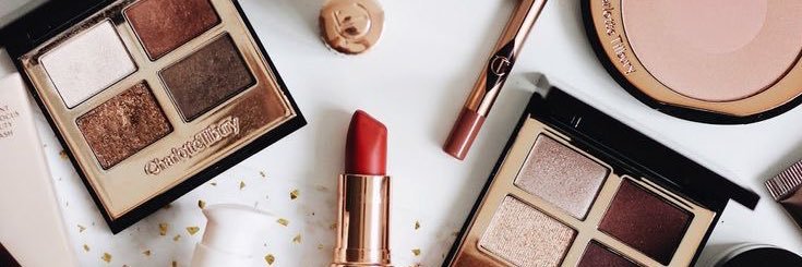 Maria🤓 banner