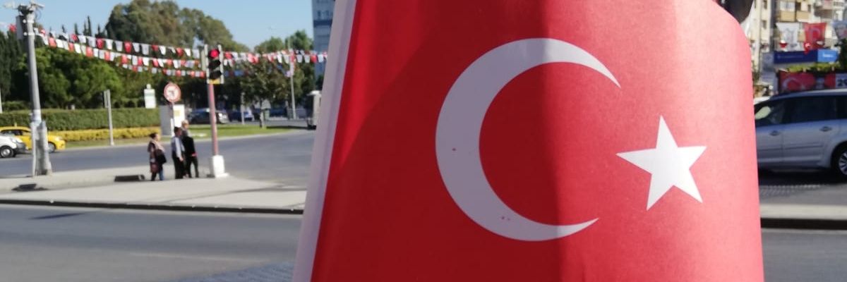 emrenbck's profile banner image