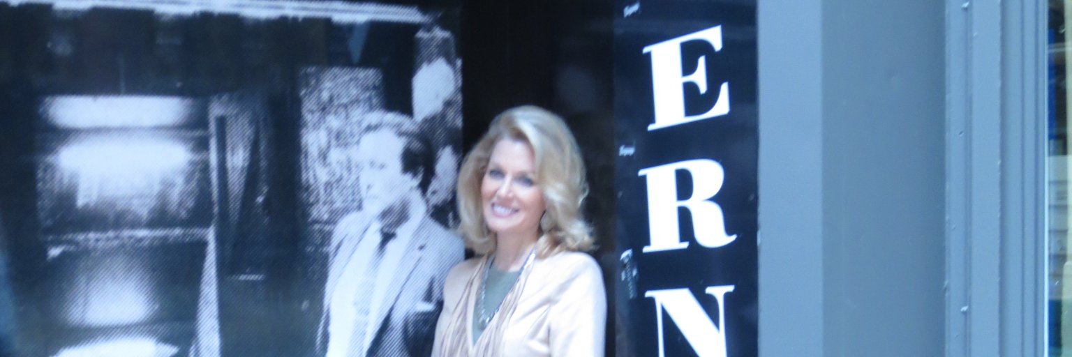 Susan Foster banner