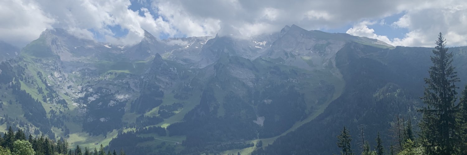 sʎɹnꓷ sǝllᴉꓨ banner