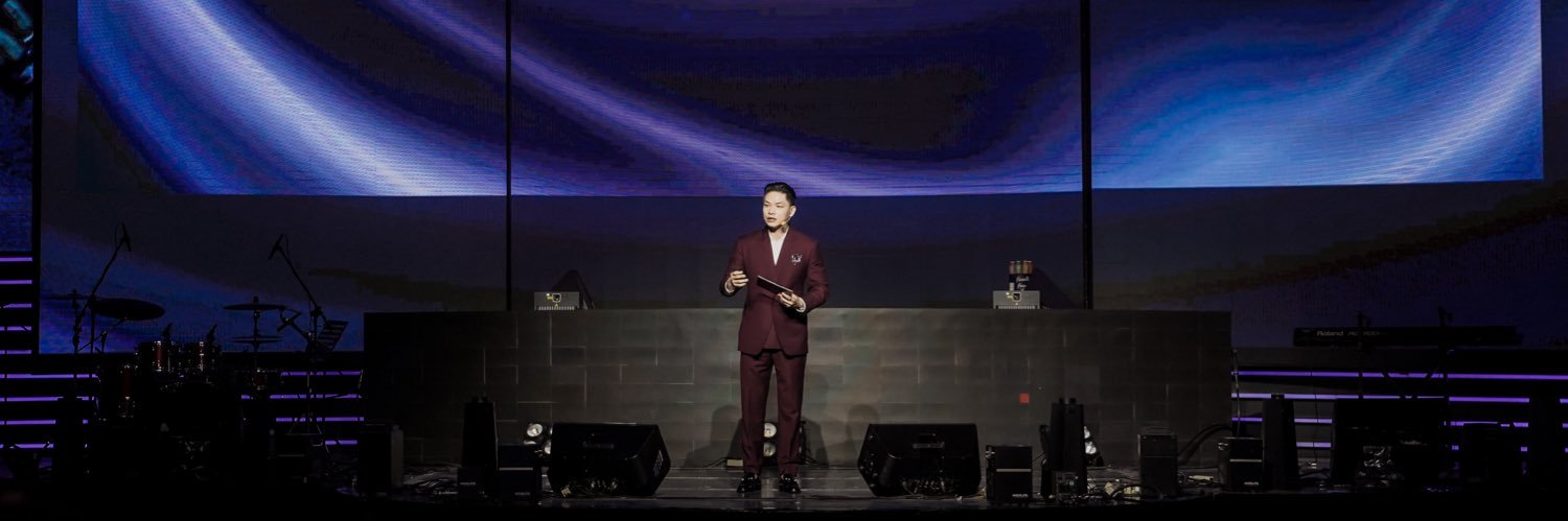 FransLayendra's profile banner image