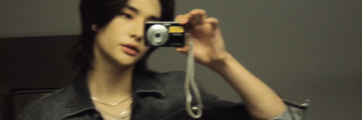 yourqst's profile banner image
