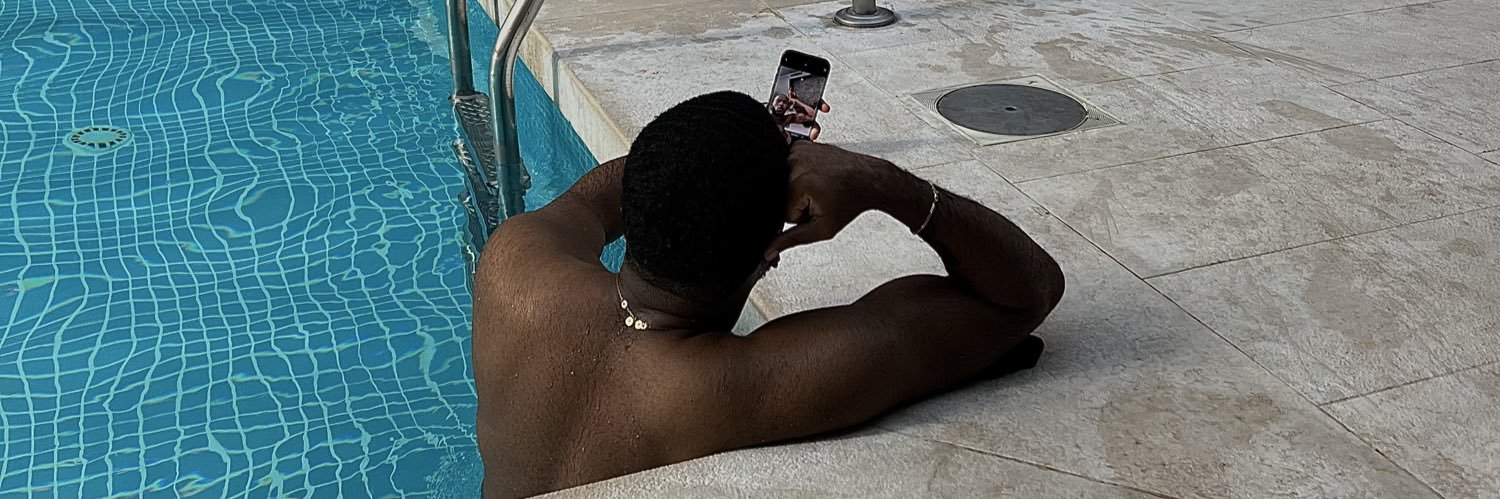 有毒な少年 🇦🇴 banner