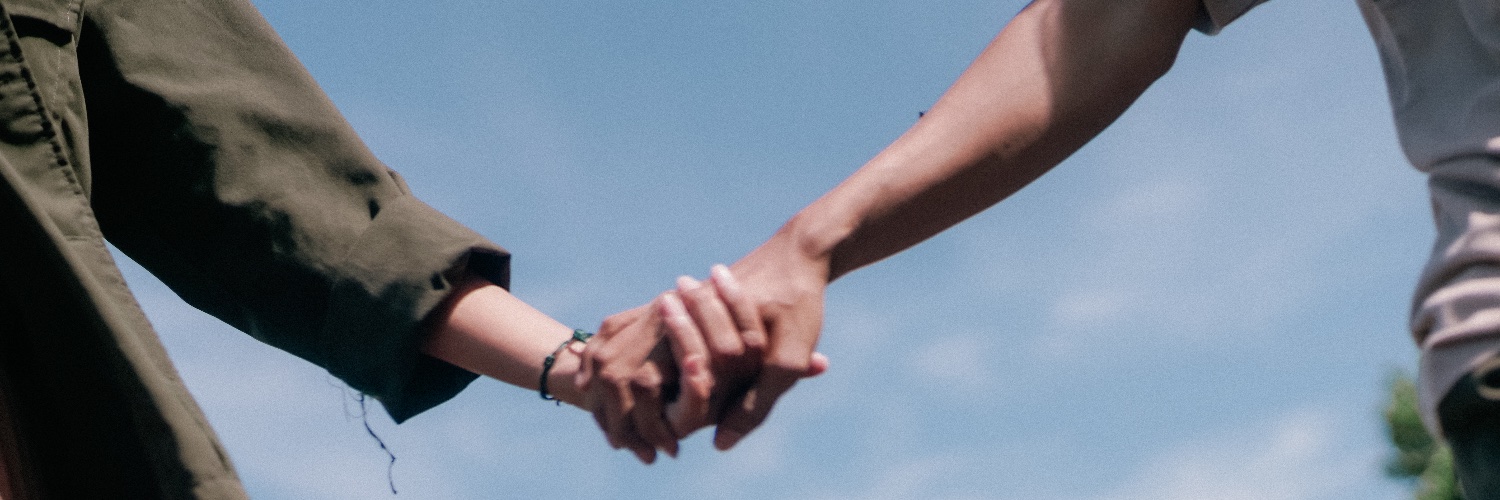 setiatesar's profile banner image