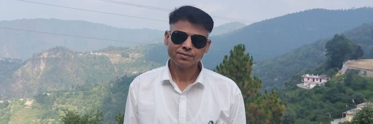 Jeeholeya's profile banner image
