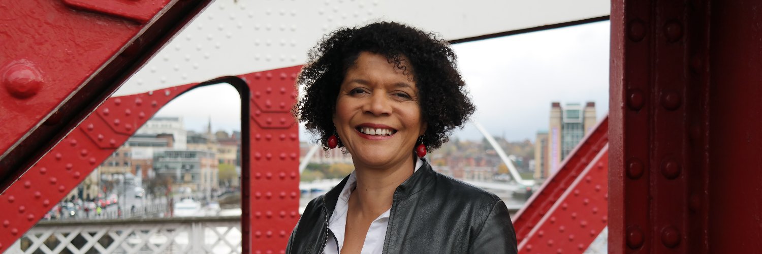 Chi Onwurah 💙's banner