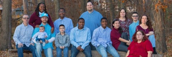 llenSmith Profile Banner