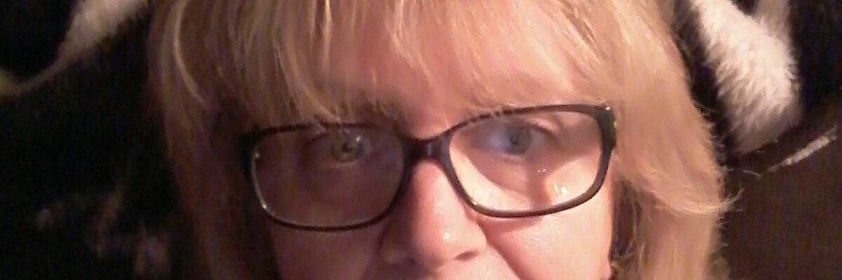 menastonge's profile banner image
