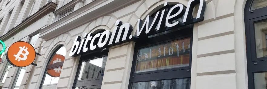 Jenny Augustine 🧡🧡(❖,❖) banner