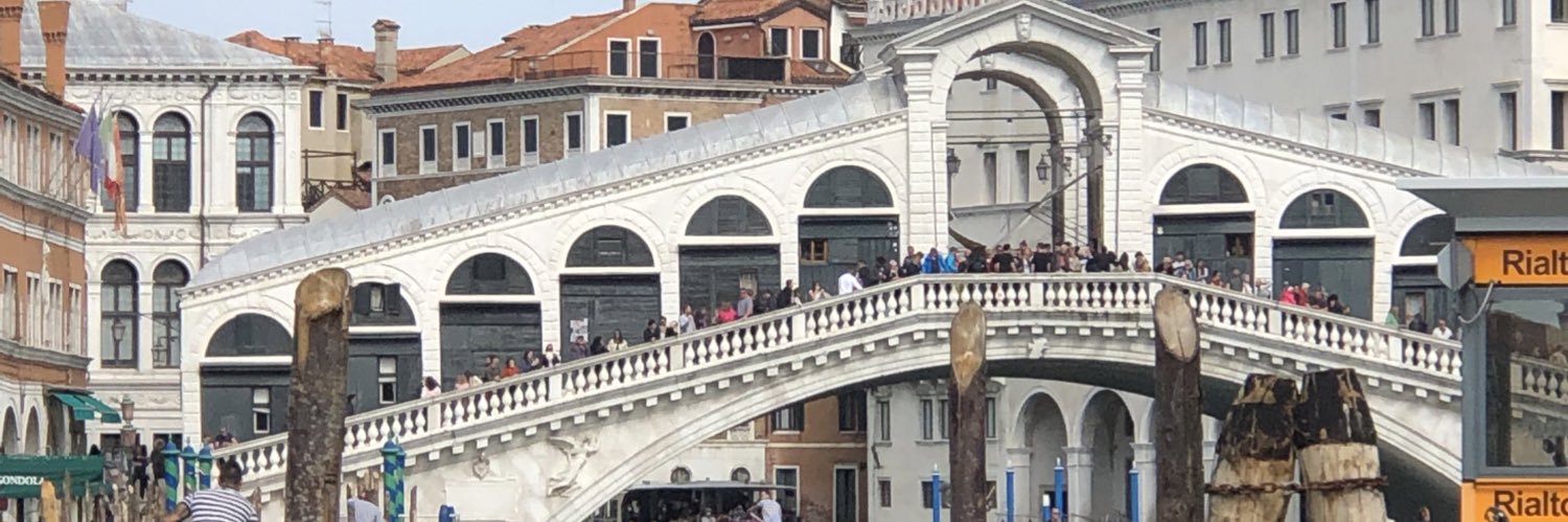 SensiniFra's profile banner image